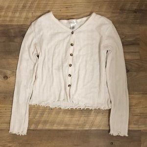 Long sleeve, button up